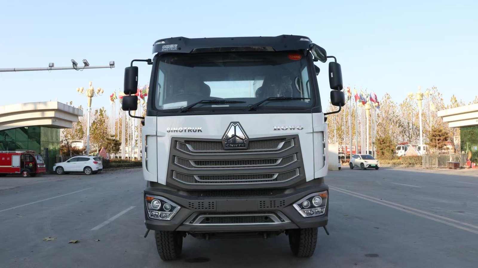 Remanufactured Sinotruk HOWO NX 6x4 Tractor Head 270HP Euro 2 For Export - 图片 2